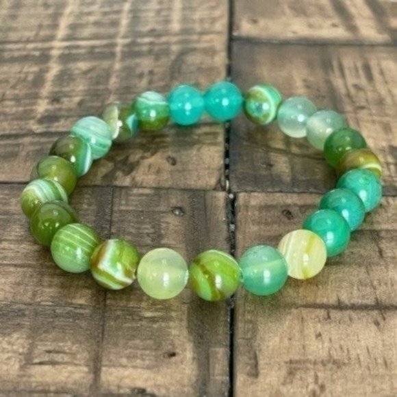 8mm Green Sardonyx Stretch Bracelet - Picture 7 of 7